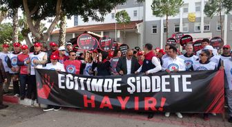Antalya'da okullara yapılan saldırılar protesto edildi