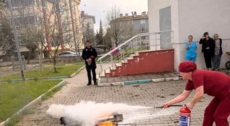 Huzurevinde yangın tatbikatı