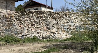 Zile Kalesi'nde Yağışlar Nedeniyle Çökme Yaşandı