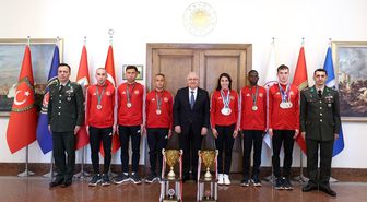 Milli Savunma Bakanı Yaşar Güler, TSK Spor Gücü personelini kabul etti