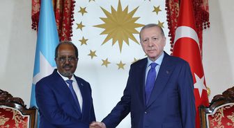 Cumhurbaşkanı Erdoğan, Somali Cumhurbaşkanı Hasan Şeyh Mahmud ile bir araya geldi