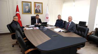 Zonguldak Valisi Bektaşoğlu güvenlik toplantısına katıldı