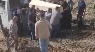 Anne ve Oğlu Vahşice Öldürüldü, Altınları Gasbedildi