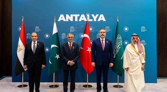 Bakan Fidan, Türkiye-Mısır-Pakistan-Suudi Arabistan Dışişleri Bakanları Toplantısı'na ev sahipliği yaptı