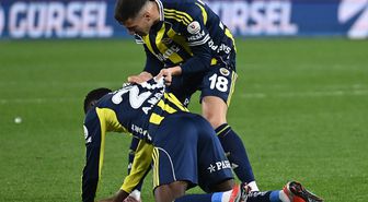 Kadıköy'de hüsran! Fenerbahçe, 10 kişi kalan Çaykur Rizespor karşısında 90+8'de yıkıldı