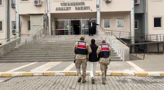 Hırsızlık suçundan aranan şahıs yakalandı