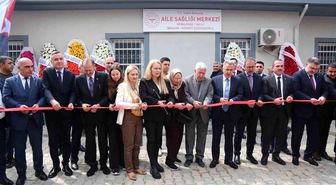 Kemalpaşa'da iki aile sağlığı merkezi hizmete açıldı