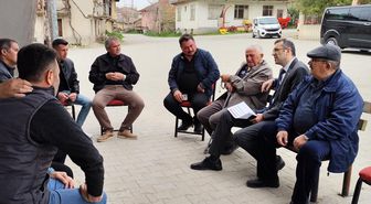 Uşak'ta İl Tarım ve Orman Müdürlüğü ekipleri üreticilerle bir araya geldi