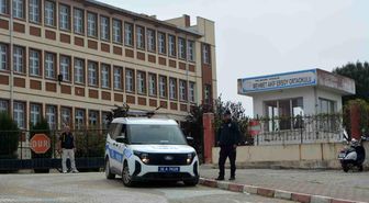 Ayvalık polisi okullardaki güvenlik önlemlerini arttırdı