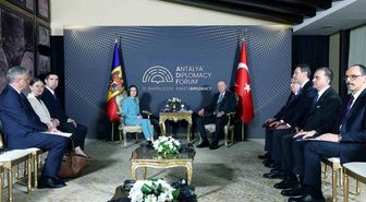 Cumhurbaşkanı Erdoğan, Moldova Cumhurbaşkanı Sandu ile bir araya geldi
