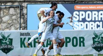 İnegöl Kafkas Spor Kulübü şampiyon oldu, 2. Lig'e yükseldi