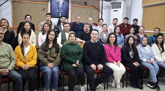 TRT Erzurum Radyosu'nda ustalar ile gençler buluştu