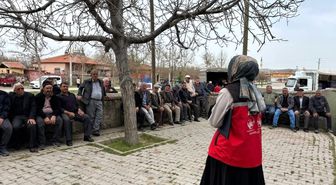 Aksaray'da yaşlılara 'Yaşlı Sağlığı ve Aile İçi İletişim' eğitimi veriliyor