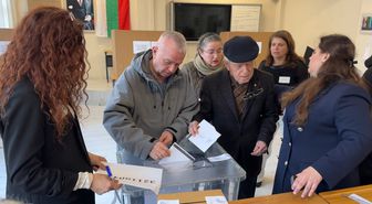 Bulgaristan seçimi için Avcılar'da sandık başına gittiler