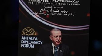Cumhurbaşkanı Erdoğan'ın ADF konuşması 3 dilde kitaplaştırıldı