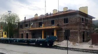 Elazığ'da 79 yıllık tarihi tren istasyonu yenileniyor