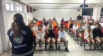 Erzincan'da öğrencilere güvenlik ve bilinçlendirme eğitimi