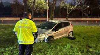 Kayseri'de kaza yapan sürücü otomobilini bırakıp kaçtı