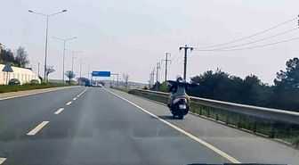 Kırıkkale'de motosiklette kasksız çocuğun tehlikeli yolculuğu kamerada