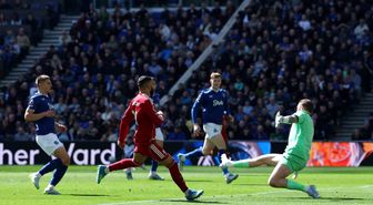 Merseyside derbisinde kazanan Liverpool