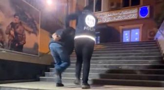 Sosyal medyada polis yeleği giyerek yayın yapan şahıs gözaltına alındı