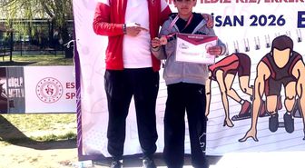 Bilecikli sporcular madalyaları topladı