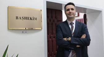Dünyaya gözlerini açtığı hastaneye başhekim oldu