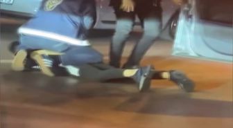 Maltepe'de düzenlenen operasyonda 893 gram uyuşturucu ele geçirildi; 2 şüpheli tutuklandı
