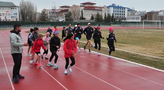 Türkiye Atletizm Milli Takımı, Kars'ta Avrupa Şampiyonası'na hazırlanıyor