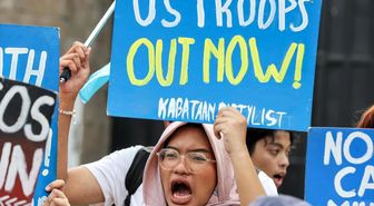 Albüm: Filipinler ve ABD Ortak Askeri Tatbikatı Manila'da Protesto Edildi