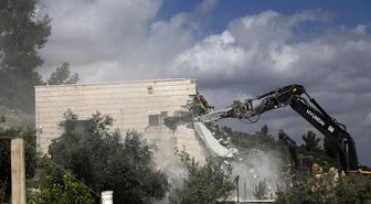 Albüm: İsrail Güçleri, Batı Şeria'da Filistinlilere Ait Bir Evi Yıktı