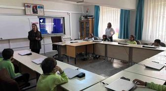 Anadolu Üniversitesi'nden Oklubalı Sabri Kahvecioğlu İlkokulu'nda girişimcilik eğitimi