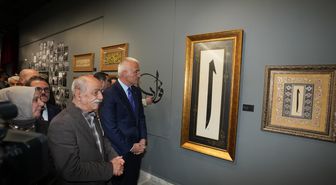Bakan Ersoy, 'Fuadname Hat ve Ebru Sergisi'nin açılışını yaptı