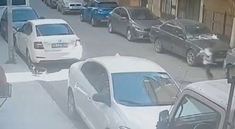 Pendik'te yola fırlayan çocuğa otomobilin çarptığı anlar kamerada