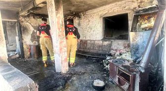 Afşin'de ev yangını: 4 kişi dumandan etkilendi