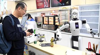 Albüm: Çin'deki Marketlerde Robot Dönemi Başladı