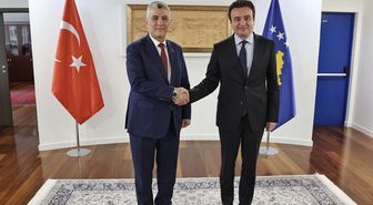 Bakan Bolat, Kosova Başbakanı Kurti ile bir araya geldi