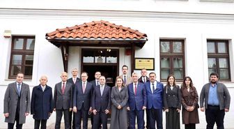 Bakan Bolat'tan Kosova'da KFOR Karargahı'na ziyaret
