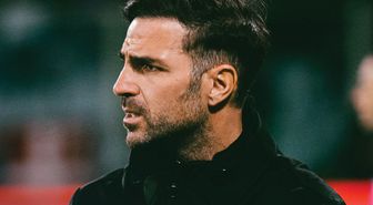 Cesc Fabregas, takımının finale çıkma umutlarını bitiren Hakan Çalhanoğlu'na methiyeler düzdü
