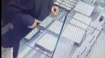 Fatih ve Bahçelievler'deki kuyumculardan 'deneme' bahanesiyle yüzük çalan şüpheli yakalandı