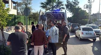 İşten dönen kadına bahçede bıçaklı saldırı