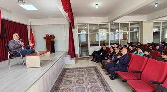 Kütahya'da 'Sürdürülebilir Toplumlar' temalı bilim söyleşisi