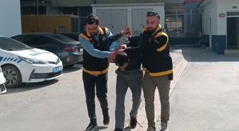 Satırla bir saatte 3 kişiyi yaraladı