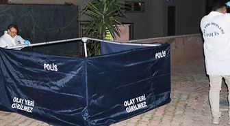 Yol kenarında ölü bulundu
