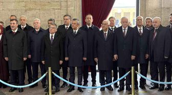 Anıtkabir'de 23 Nisan töreni