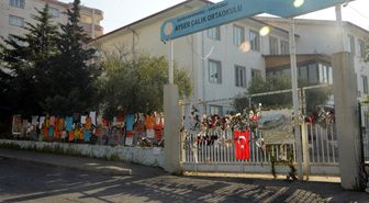 Ayser Çalık Ortaokulu'nda sessiz 23 Nisan
