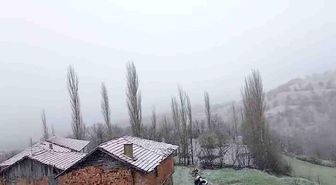 Çorum'un yüksek kesimlerinde kar yağışı etkili oluyor