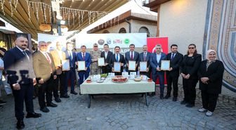 Damak çatlatan tepsi kebabıyla birlikte yöreye özgü 7 lezzet tescillendi