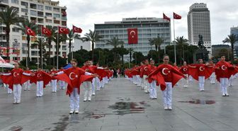 İzmir'de 23 Nisan coşkusu