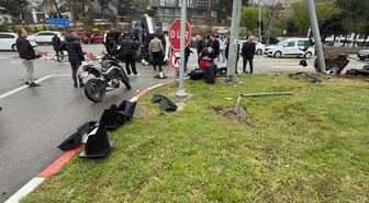 Giresun'da kamyonet sinyalizasyon direğine çarptı: 4 yaralı